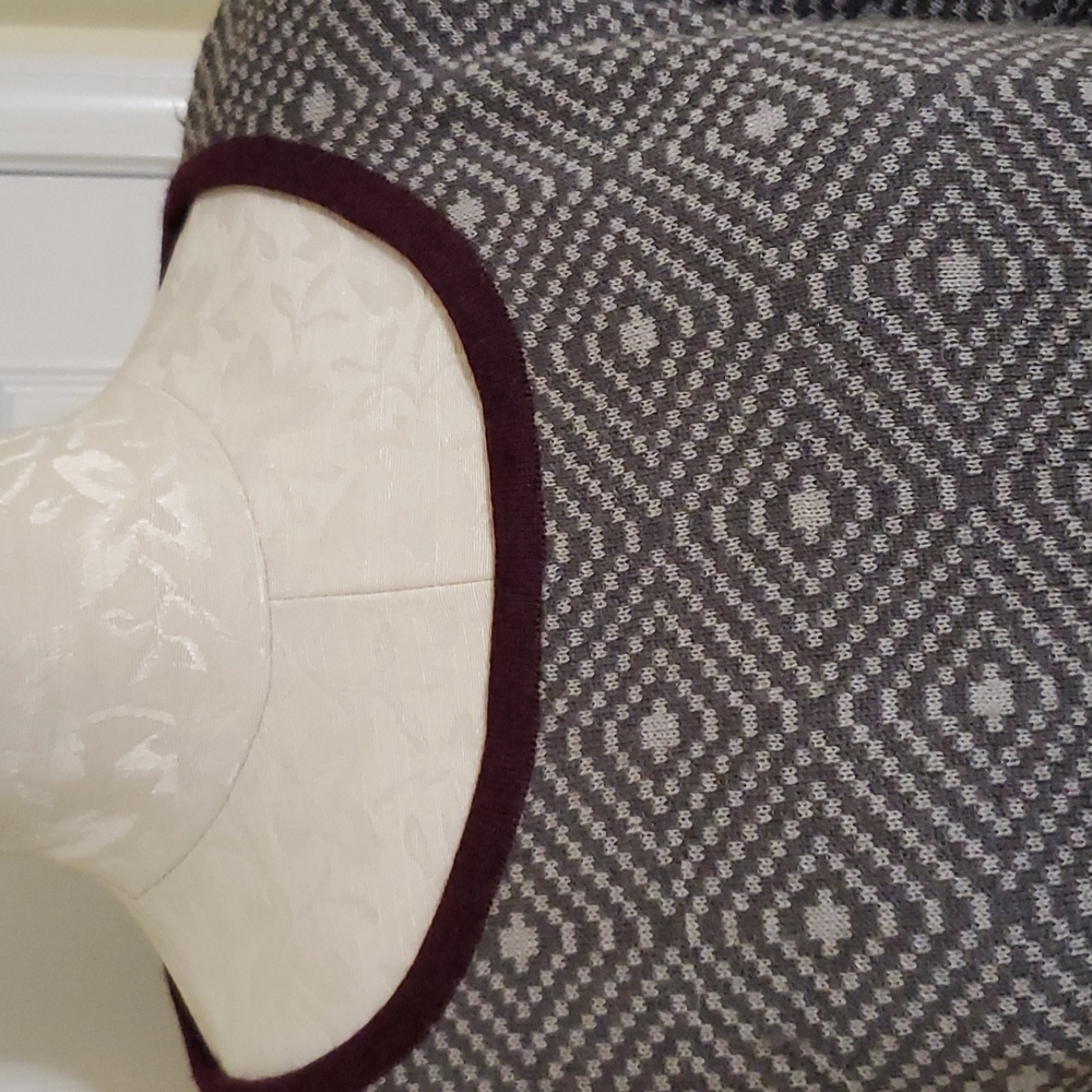 Beyond Threads Drop Shoulder Sweater L - image 2